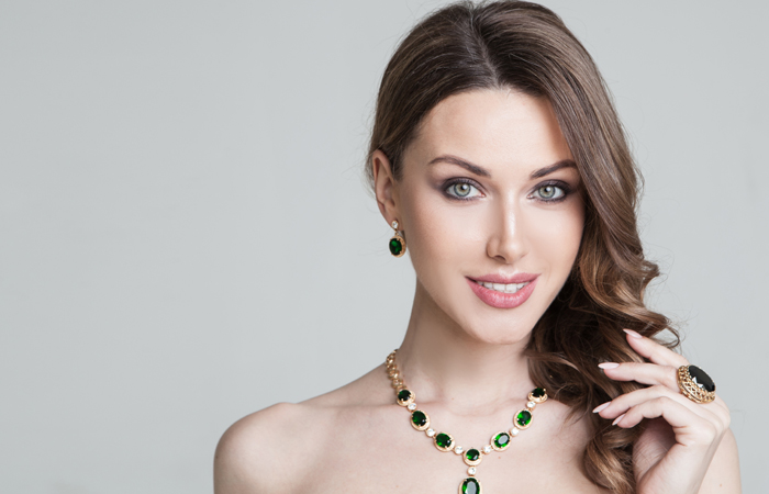 'Can I go on a date while wearing Invisalign?' A guide for teenagers by Spa Dental Sydney