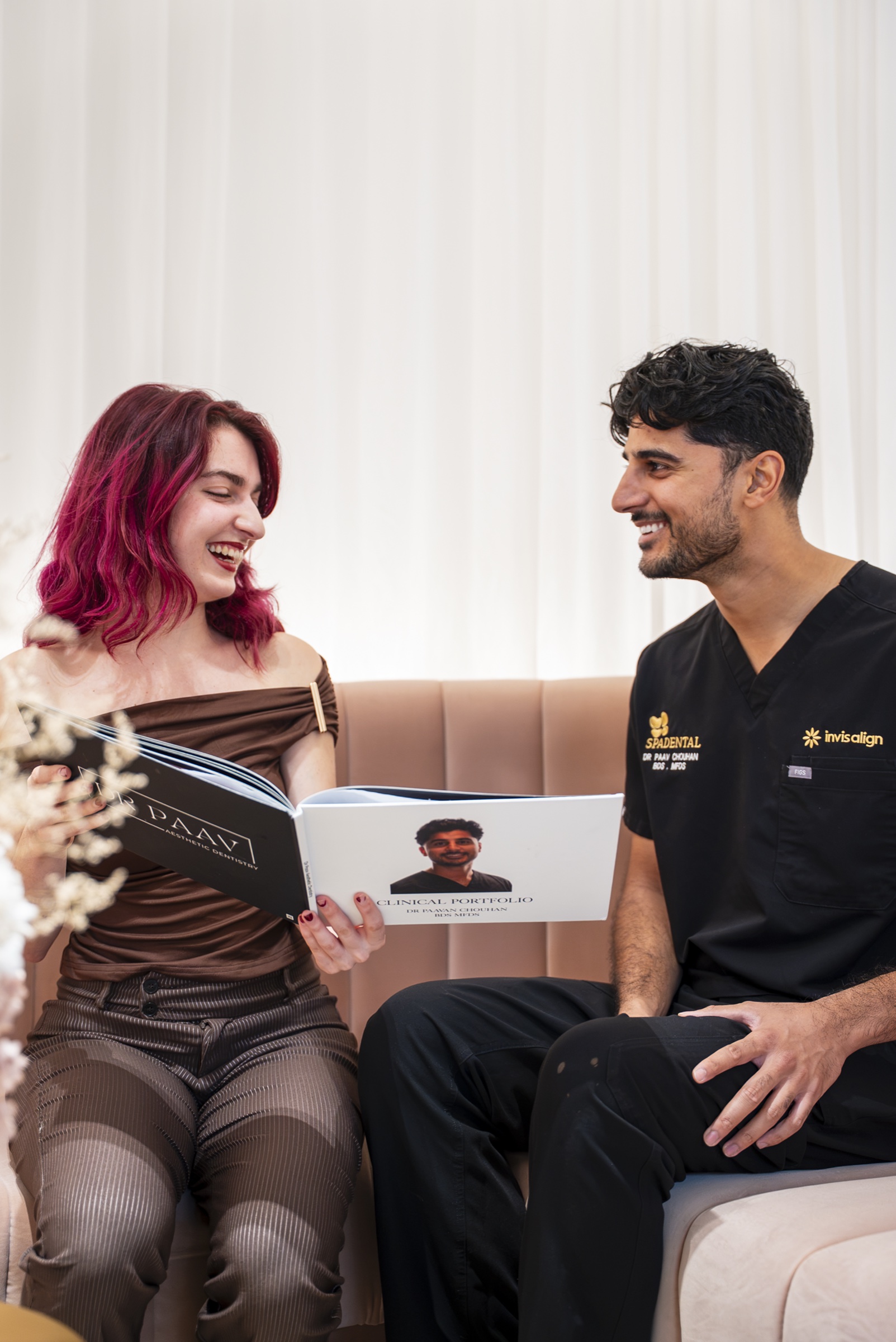A warm porcelain veneer consultation at Spa Dental